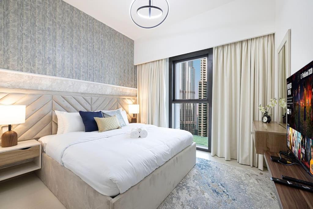 Tick - 2br Burj Khalifa & Fountain Views Burj Crown