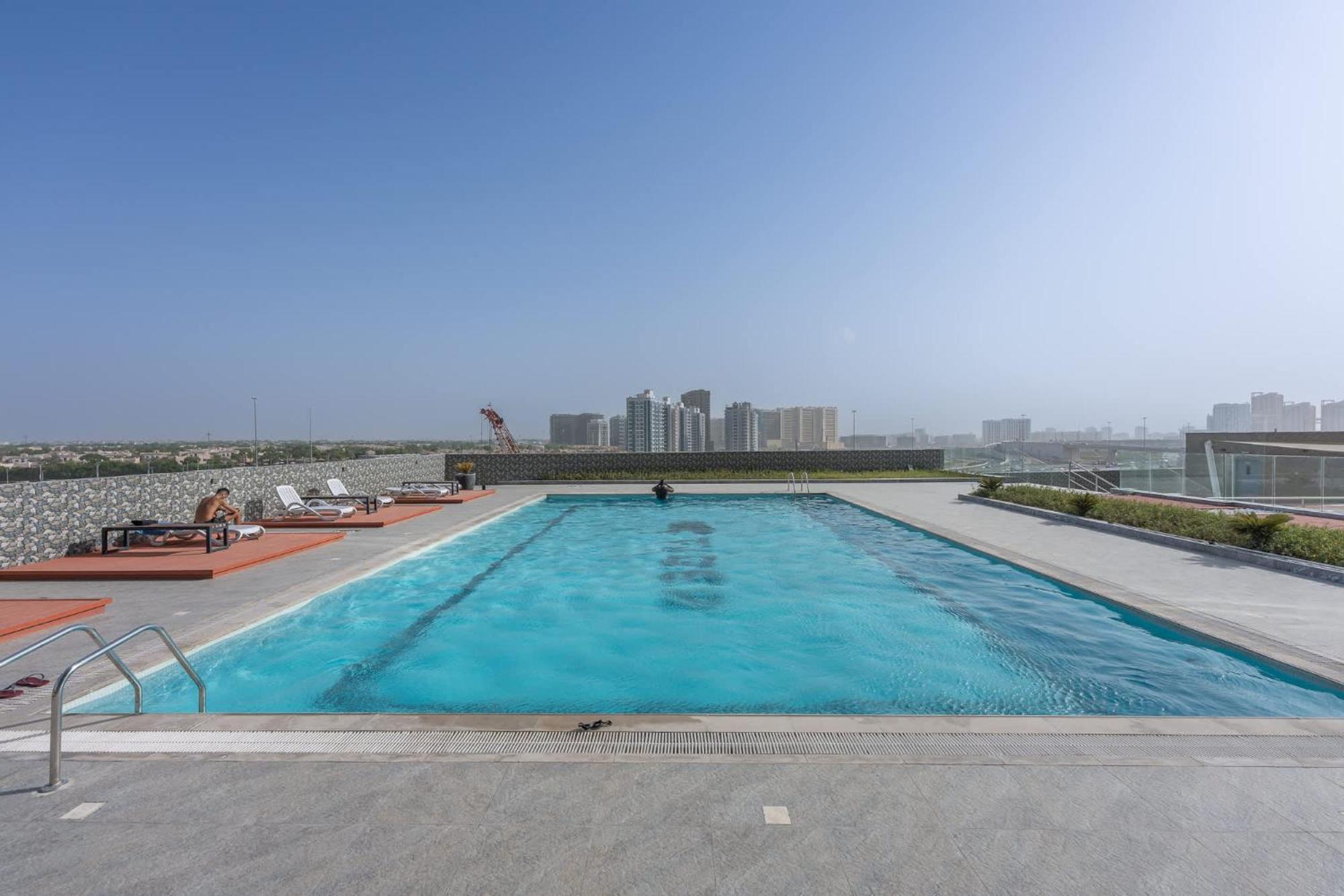A Gorgeous Flat In The Heart Of Jvc * Dubai