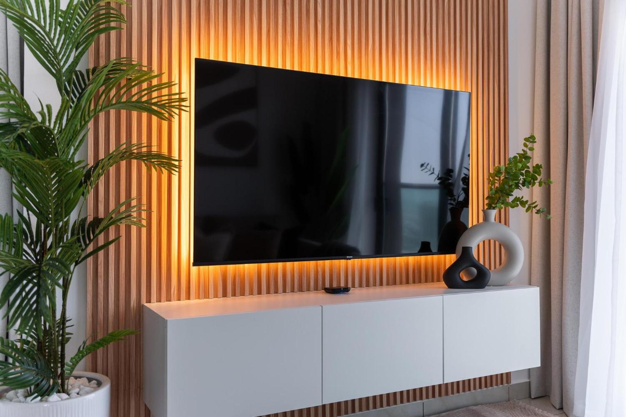 A Gorgeous Flat In The Heart Of Jvc Apartment *