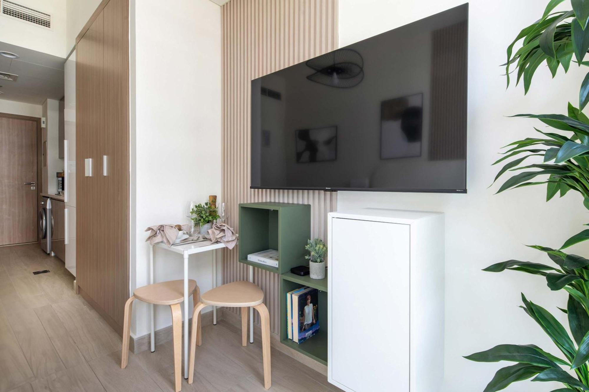 Apartment Frank Porter - Azizi Riviera 28 *