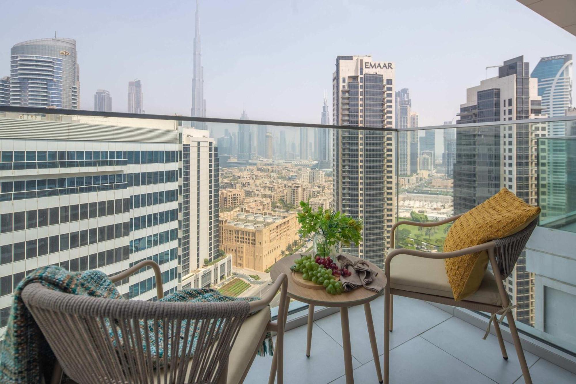 Frank Porter - Marquise Square Tower Dubai