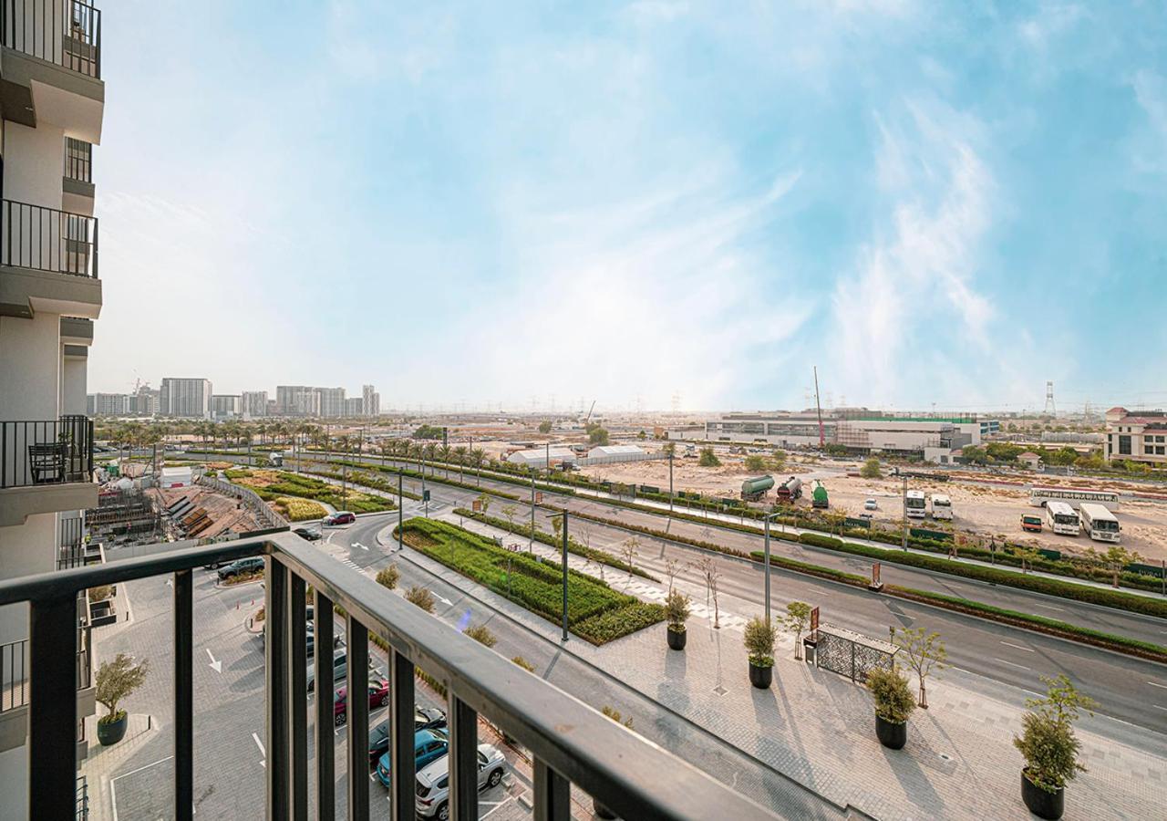 First Class In Hills - Next To Hills Mall - Socio, Collective And Golfville Towers Apartment Dubai