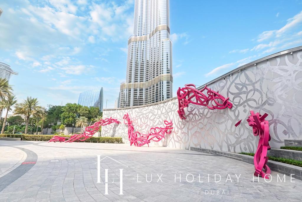 Lux Burj Khalifa View Across Mall Dubai