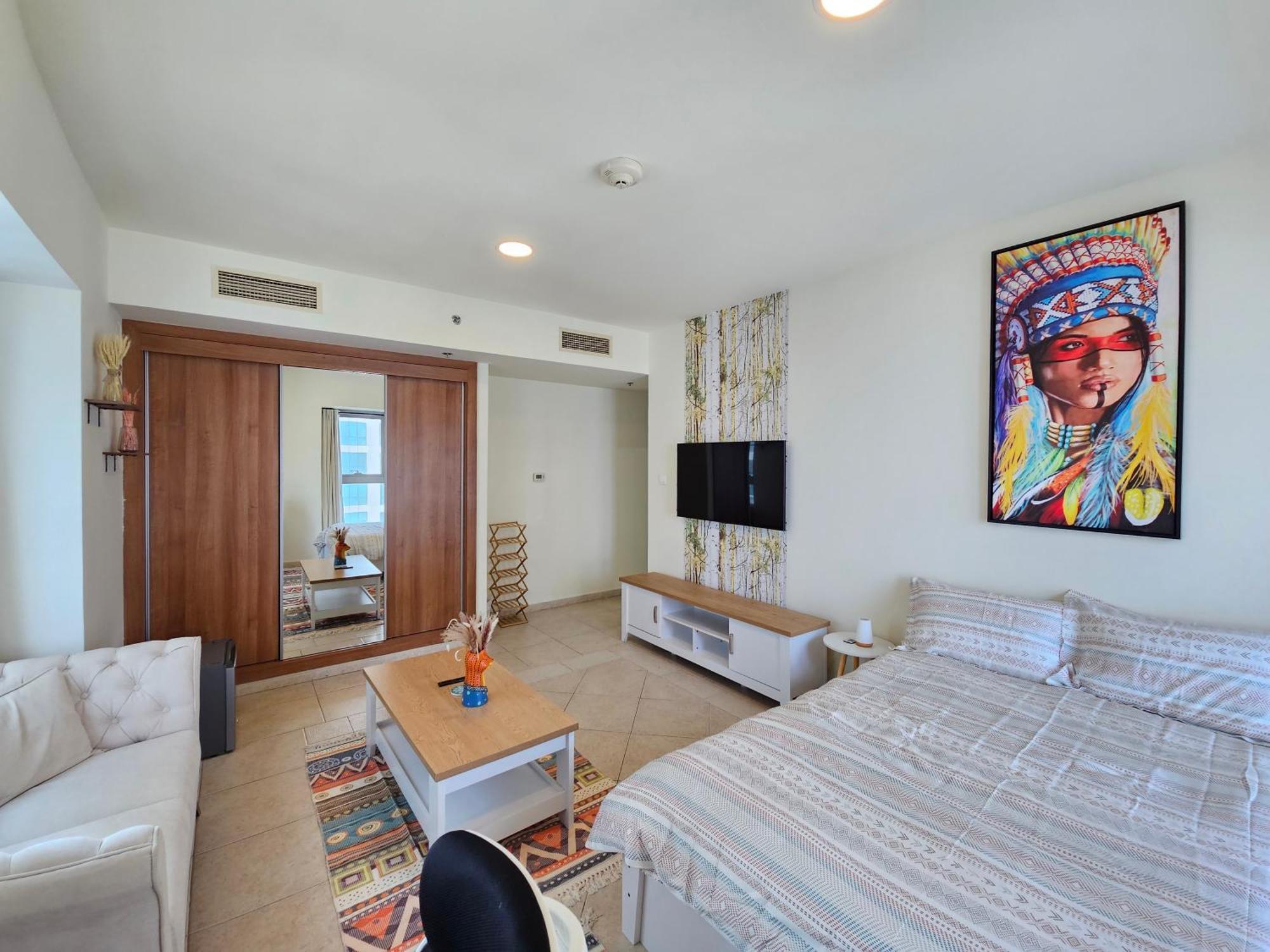 Super Host At Highest Residential Tower In The World, Private In A Shared *