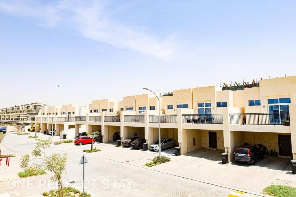 Elegant & Inviting 3br Townhouse Apartment Dubai