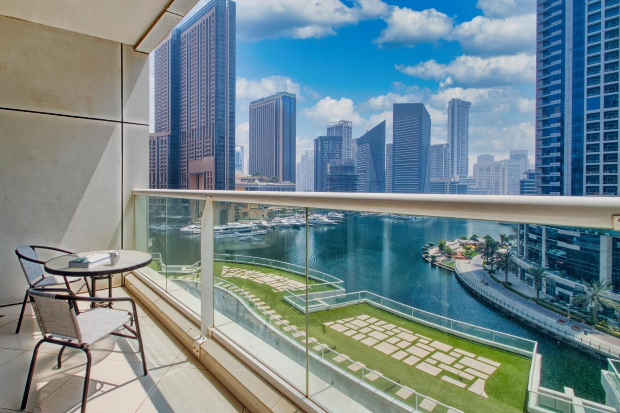 Shoresinn - Serene Retreat With Waterfront Views Apartment *