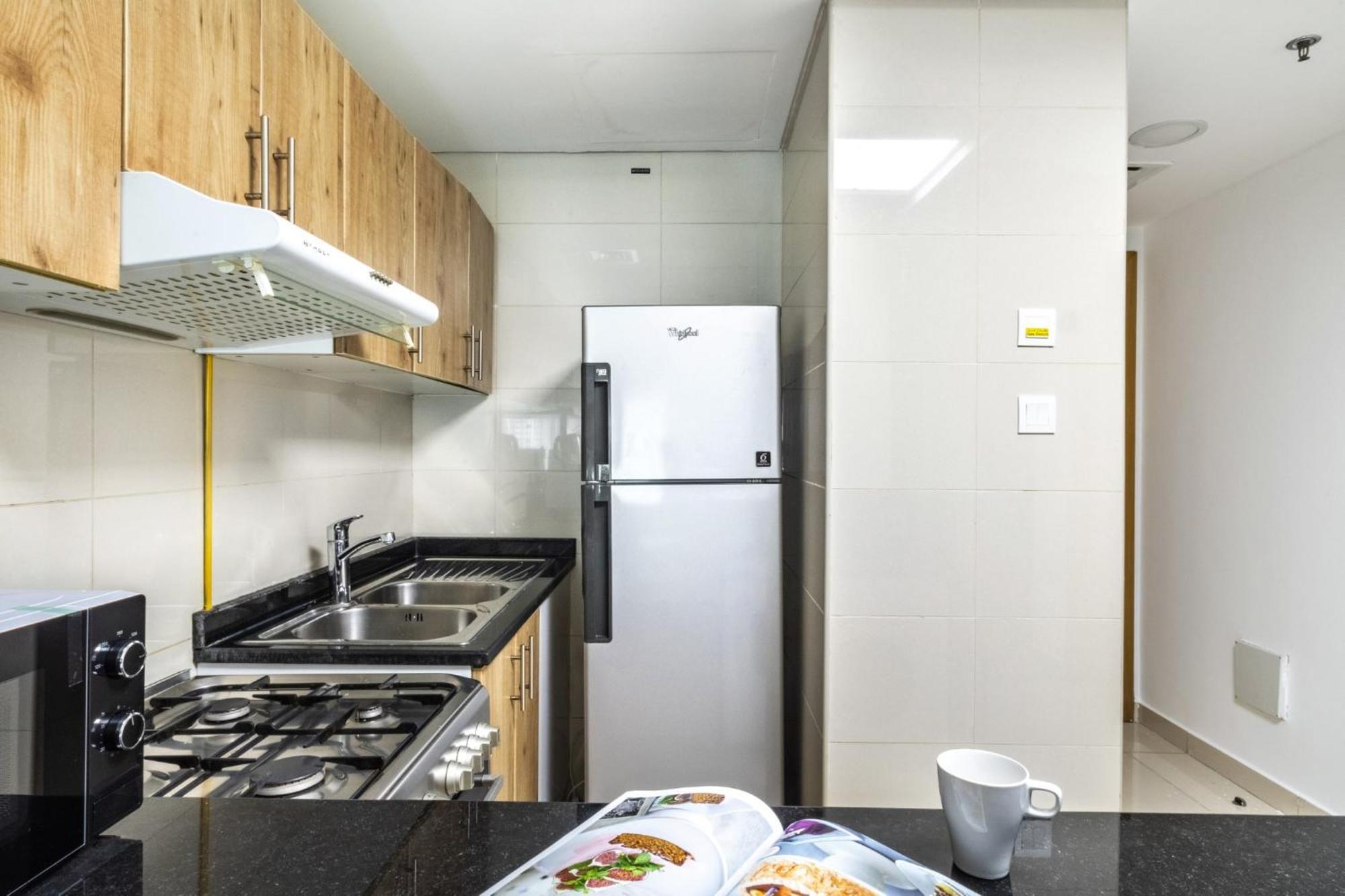 Shoresinn - Luxury 1br With Marina View Apartment *
