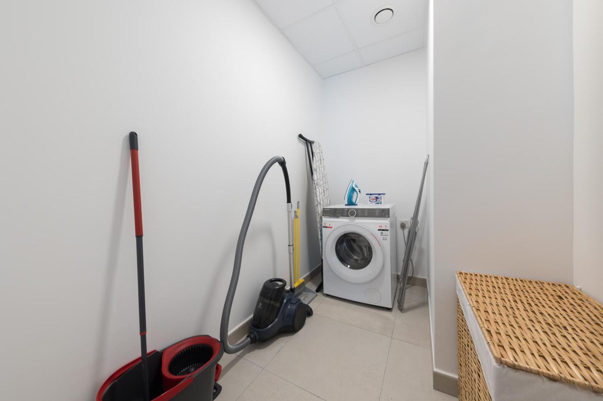 Charming 1-bd Apt, Mjl Community * Dubai