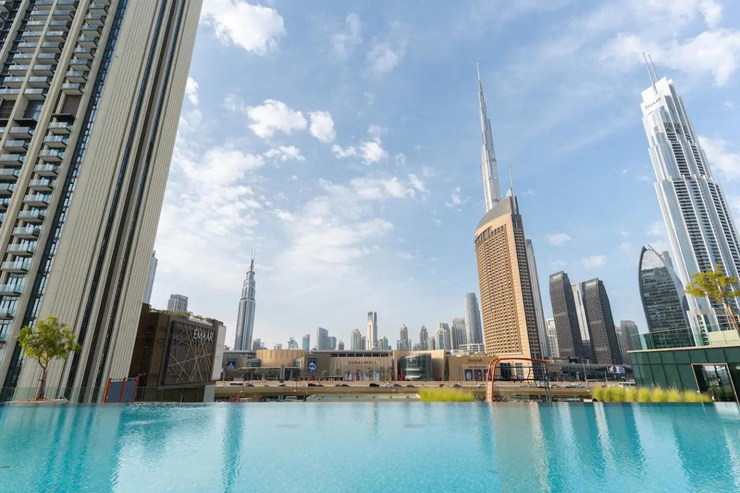 Luxury 2br, Burj And Fountain View, 2 Min Walk To Mall * Dubai