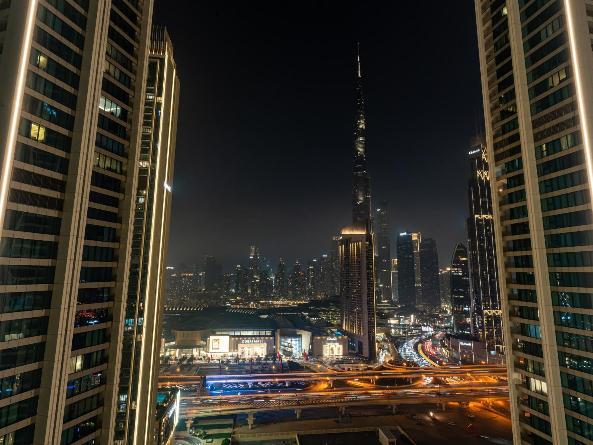 Luxury 2br, Burj And Fountain View, 2 Min Walk To Mall Apartment