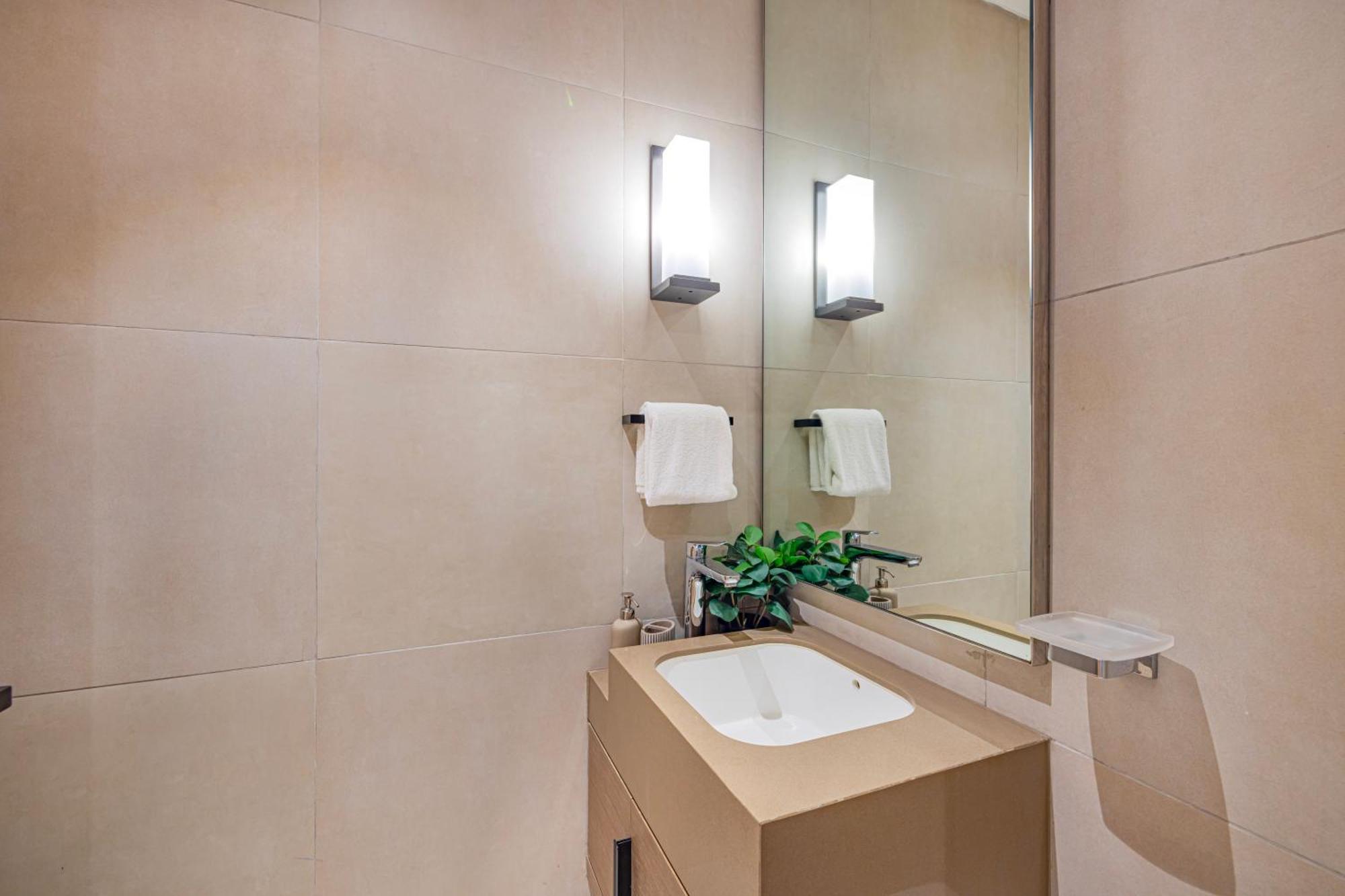 Daniels Sea View 3br Plus Maids In Address Jbr * Dubai