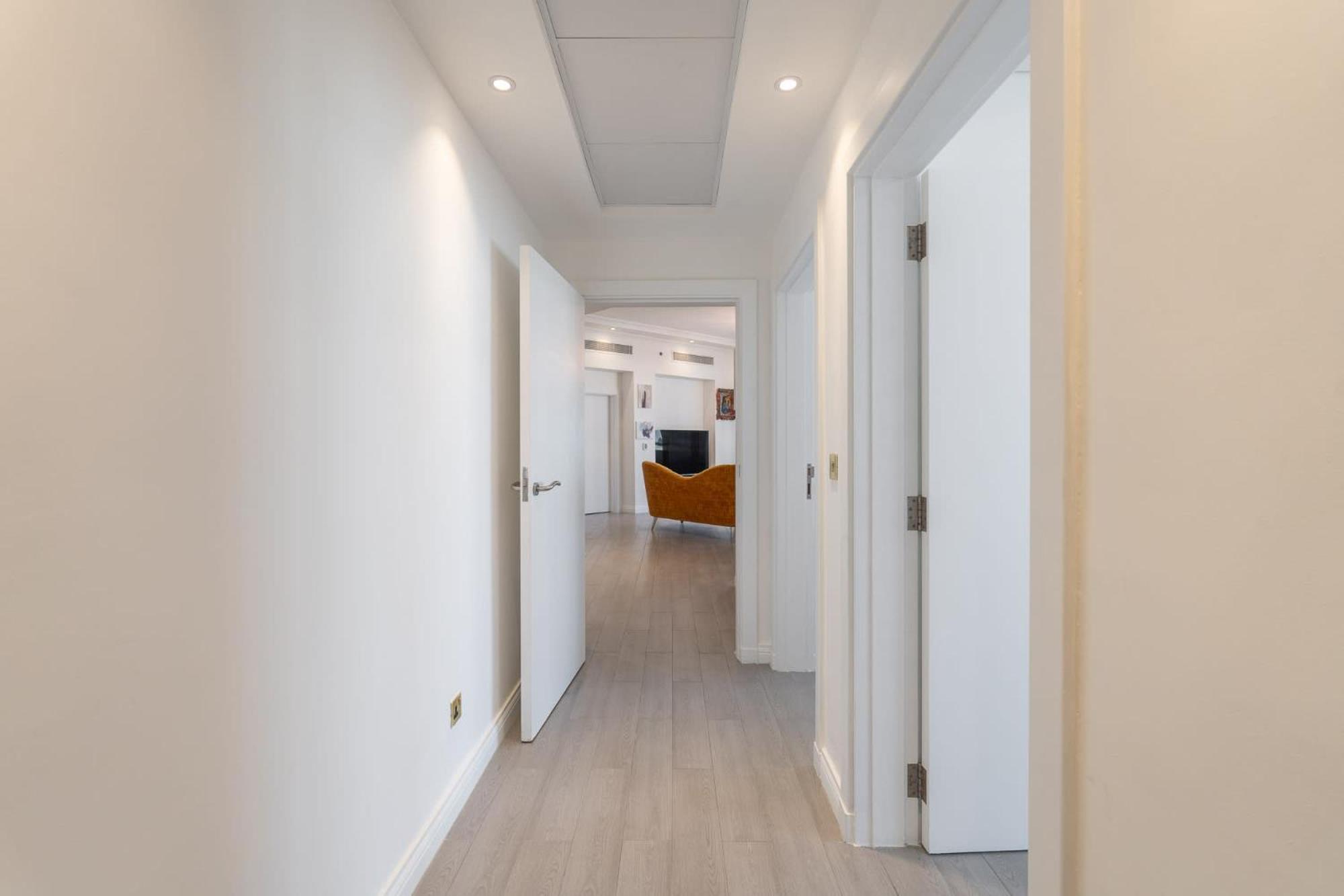 Prestigious 3-bedroom With Access On Palm Jumeirah!