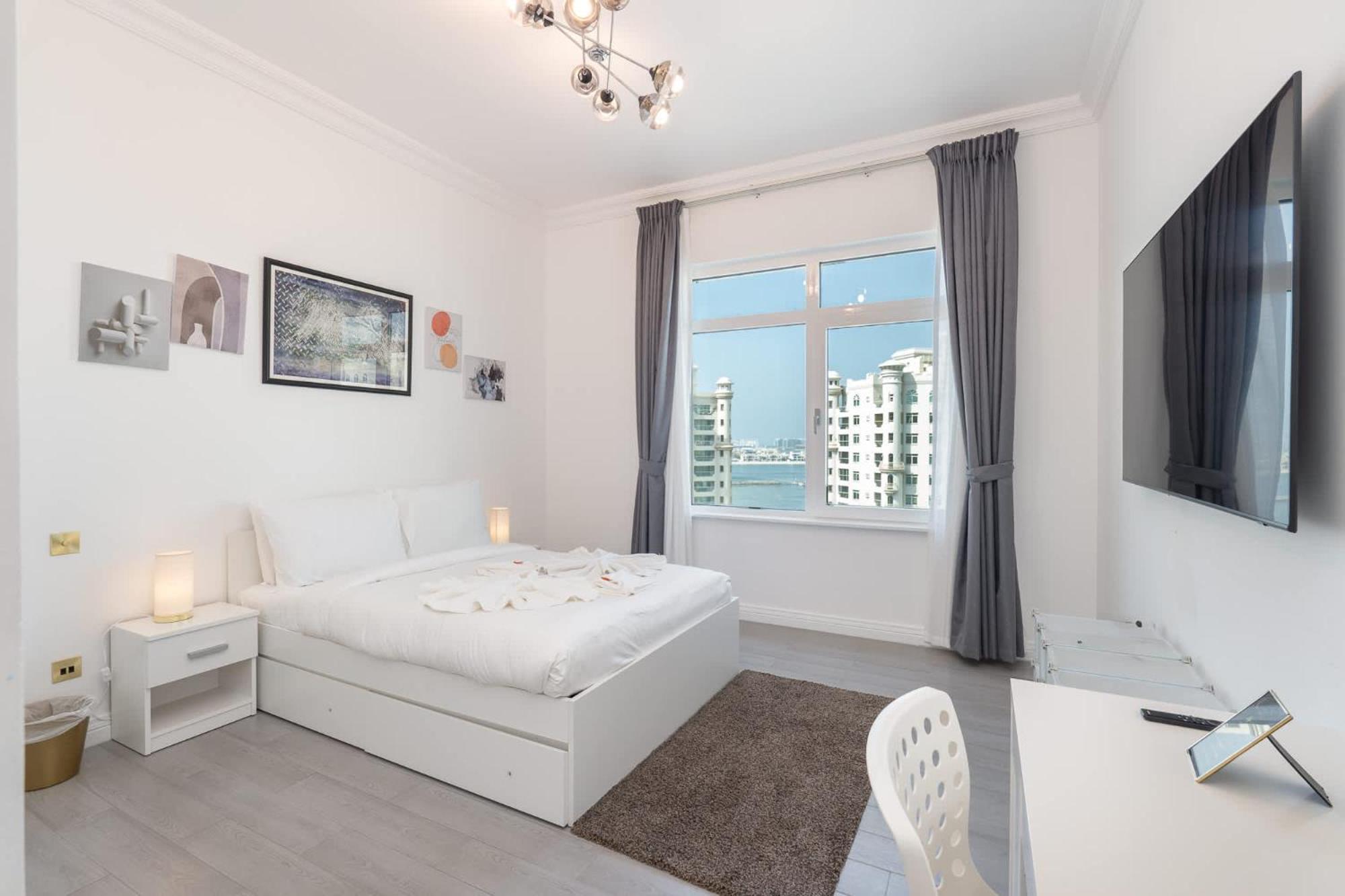 Prestigious 3-bedroom With Access On Palm Jumeirah! Apartment *