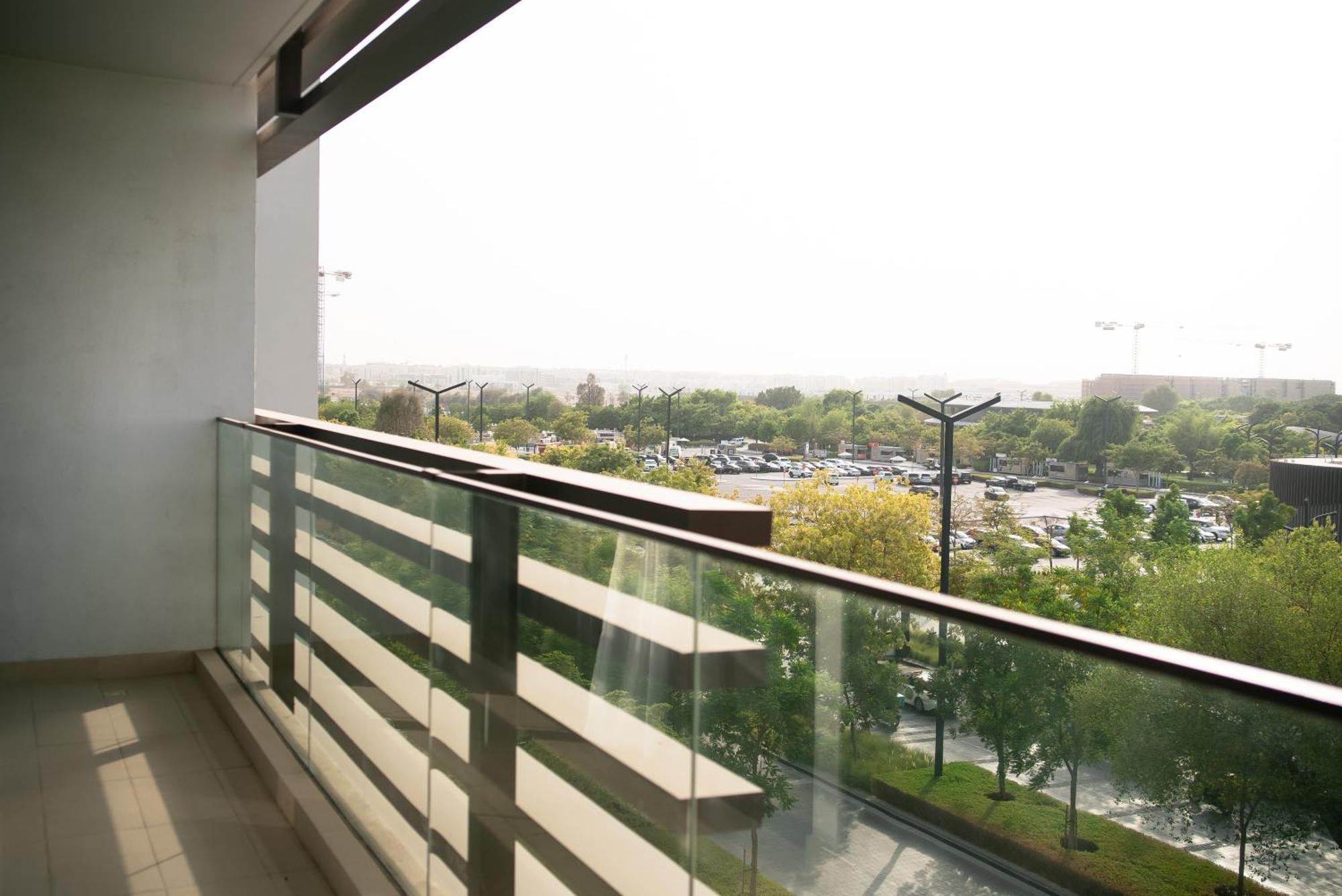 Apartment One With View In Sharjah Dubai