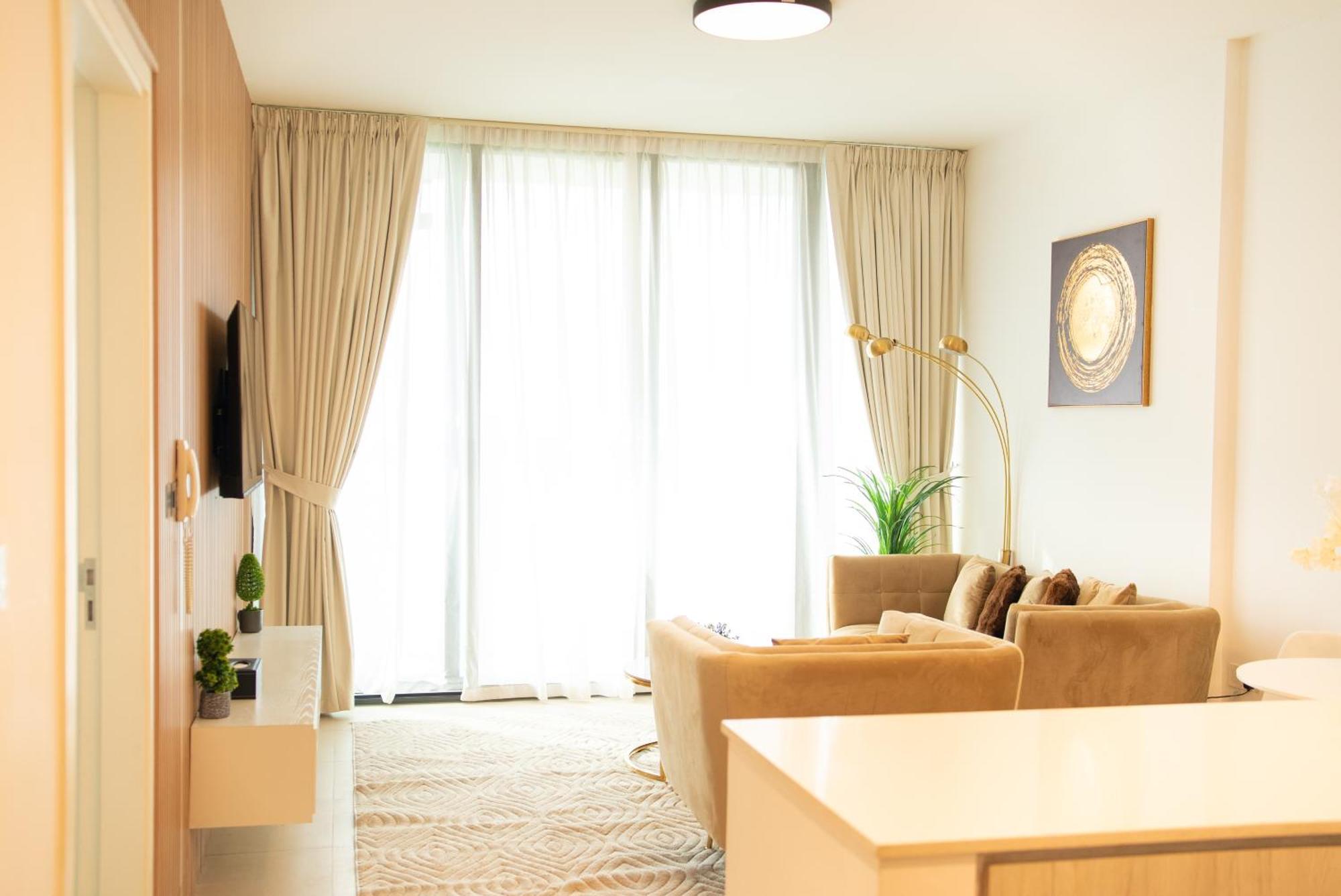 Apartment One With View In Sharjah *