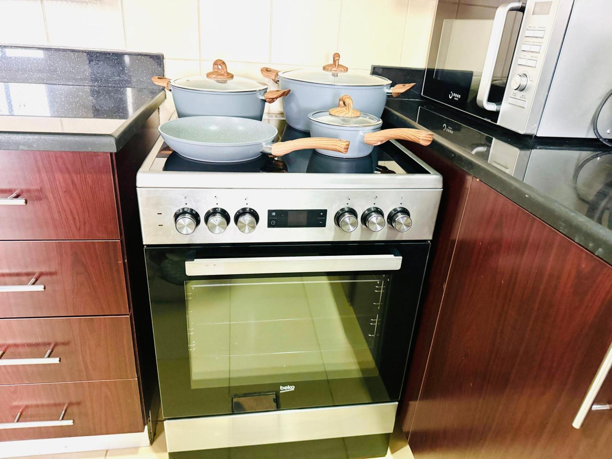 Luxury Casa - Platinum Sea View 2br At Jbr Apartment