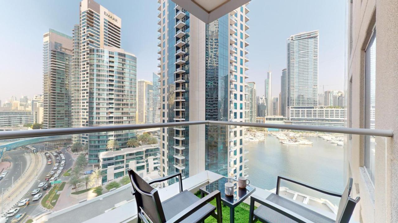 Attessa Tower - Vibrant One Bedroom In Marina Apartment Dubai