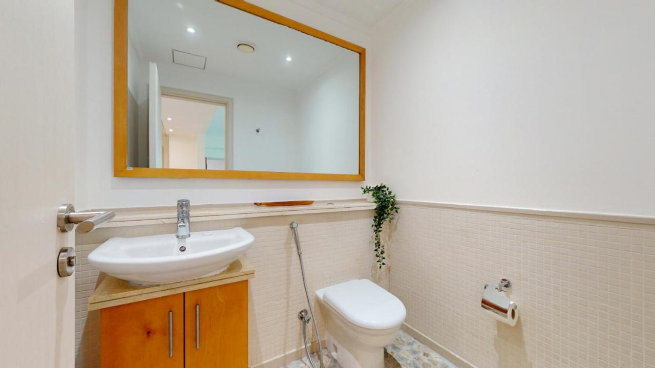 Attessa Tower - Vibrant One Bedroom In Marina Apartment *