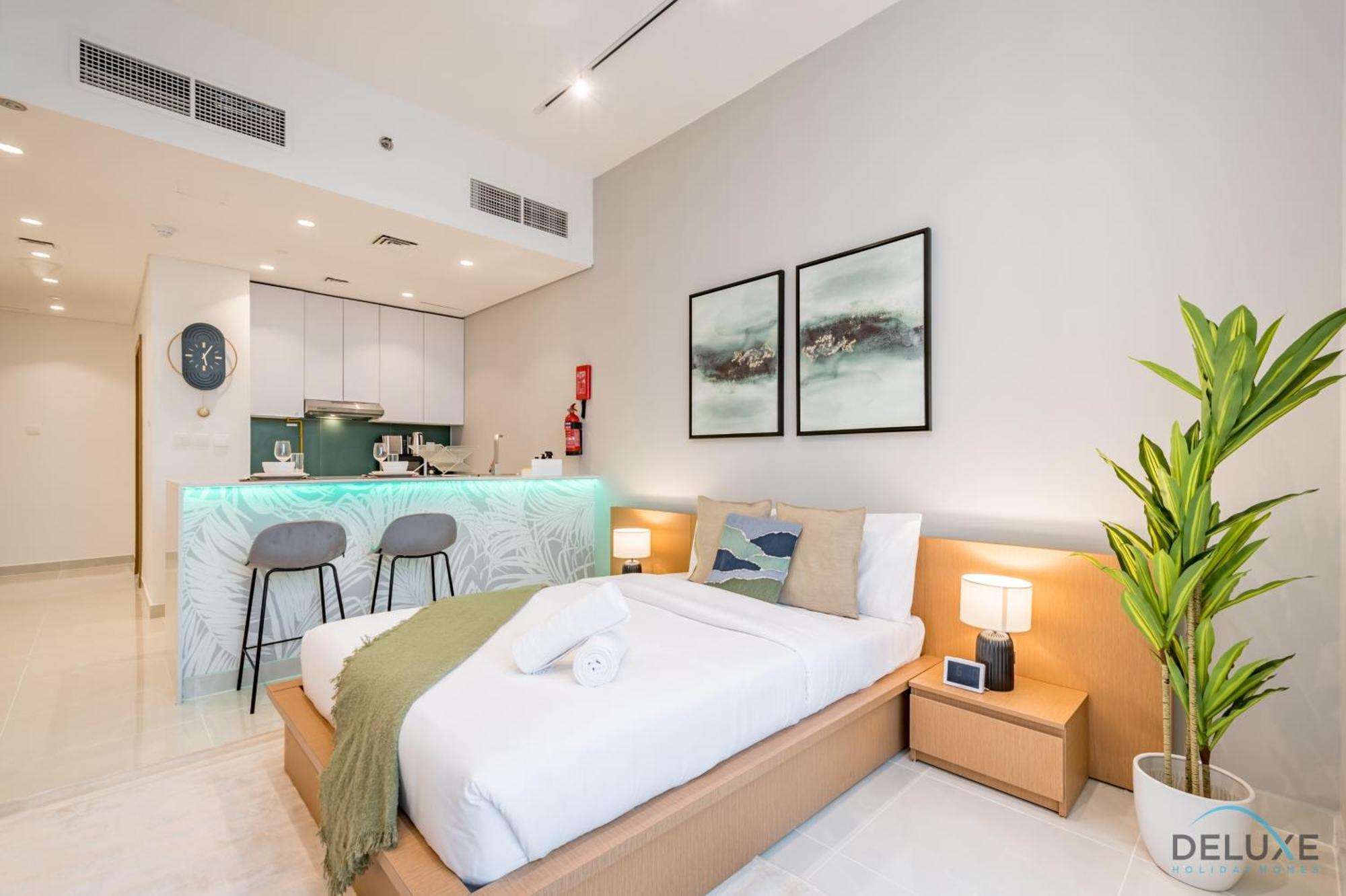 Stylish In Blue Wave Tower, Dubailand By Deluxe Homes * Dubai