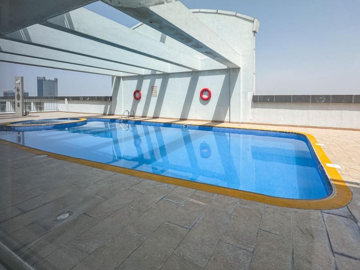 Apartment Sleek 2 Bed In Sports *