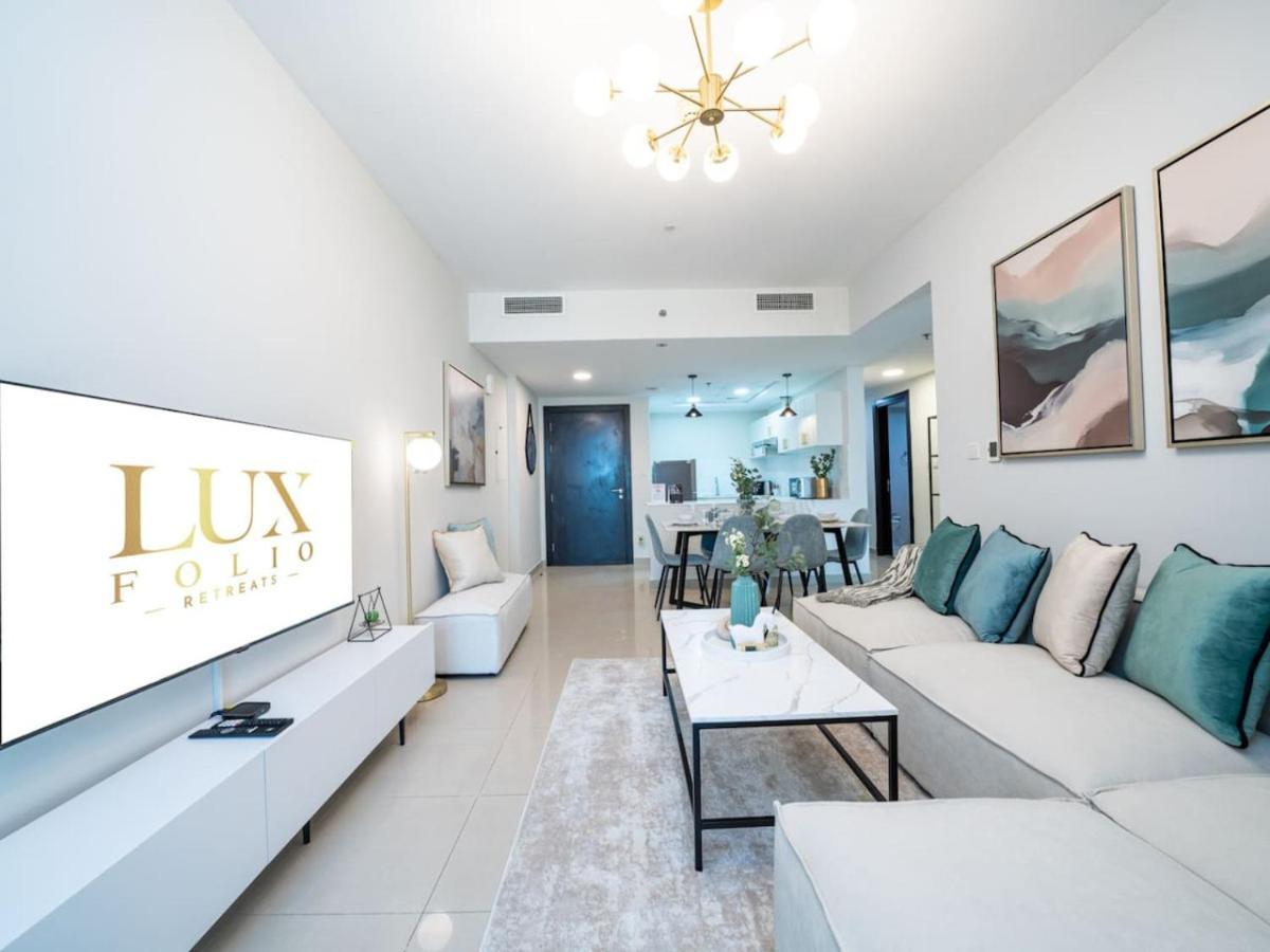 Apartment Sleek 2 Bed In Sports Dubai