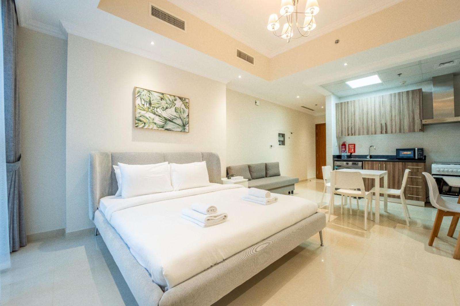 Apartment Aws Homes - In The Heart Of Downtown *