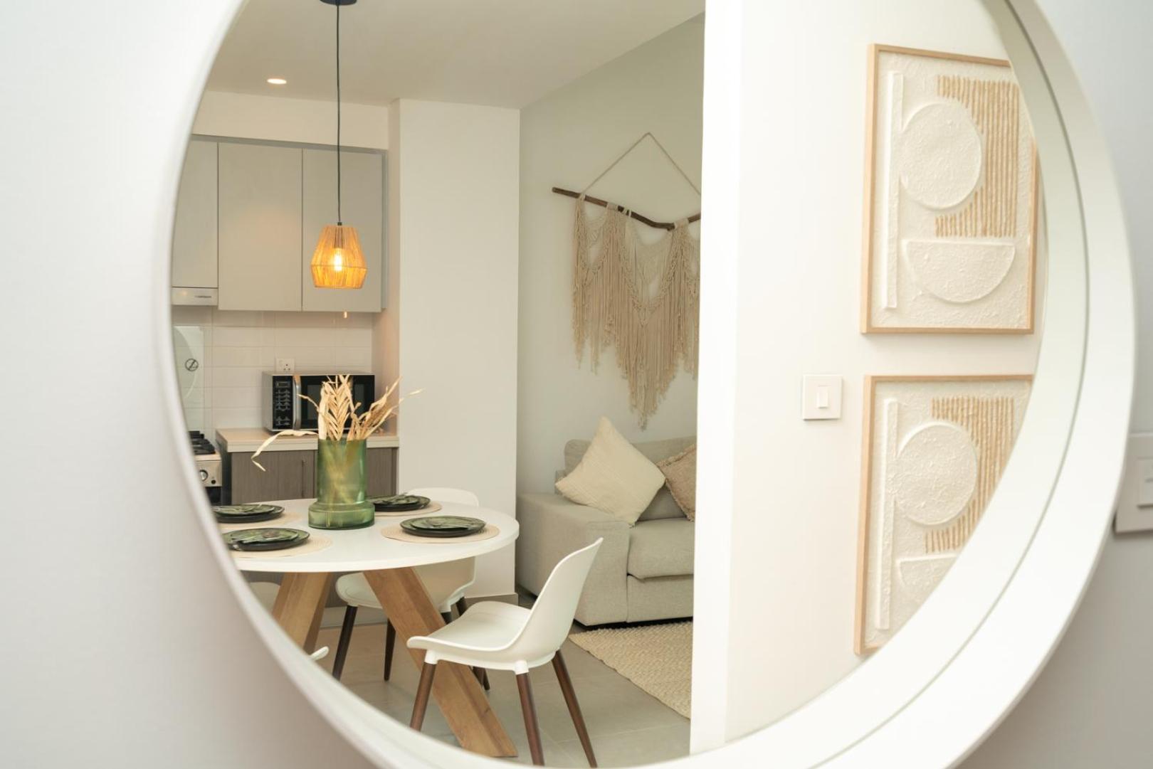 Downtown Luxury - Open Views Of The & The Sea - Walking Distance To Mall Apartment Dubai