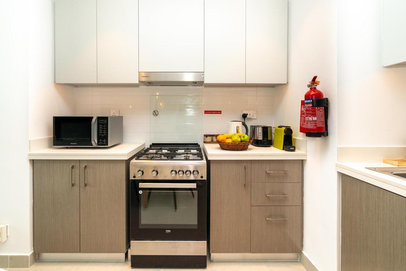 Apartment Downtown Luxury - Open Views Of The & The Sea - Walking Distance To Mall *