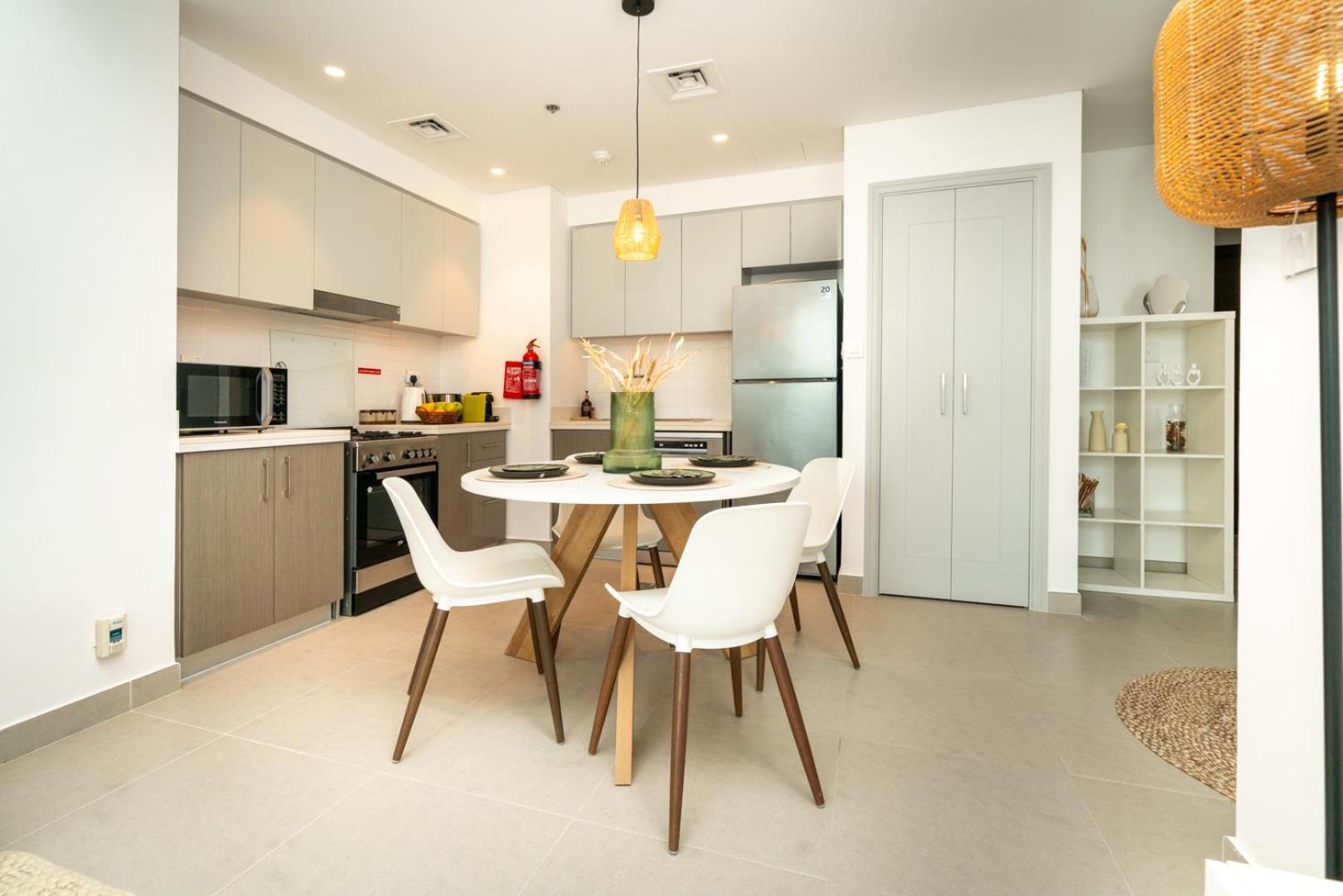 Apartment Downtown Luxury - Open Views Of The & The Sea - Walking Distance To Mall Dubai