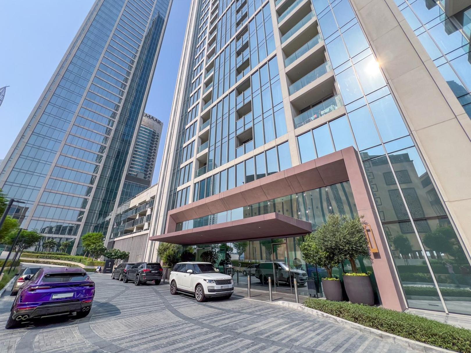 Downtown Luxury - Open Views Of The & The Sea - Walking Distance To Mall *