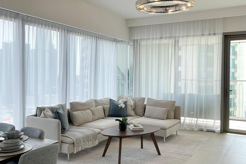 Apartment Rh - Burj Khalifa View, 03br With Maid's Room, 7 Mins Walk To Burj Khalifa Dubai