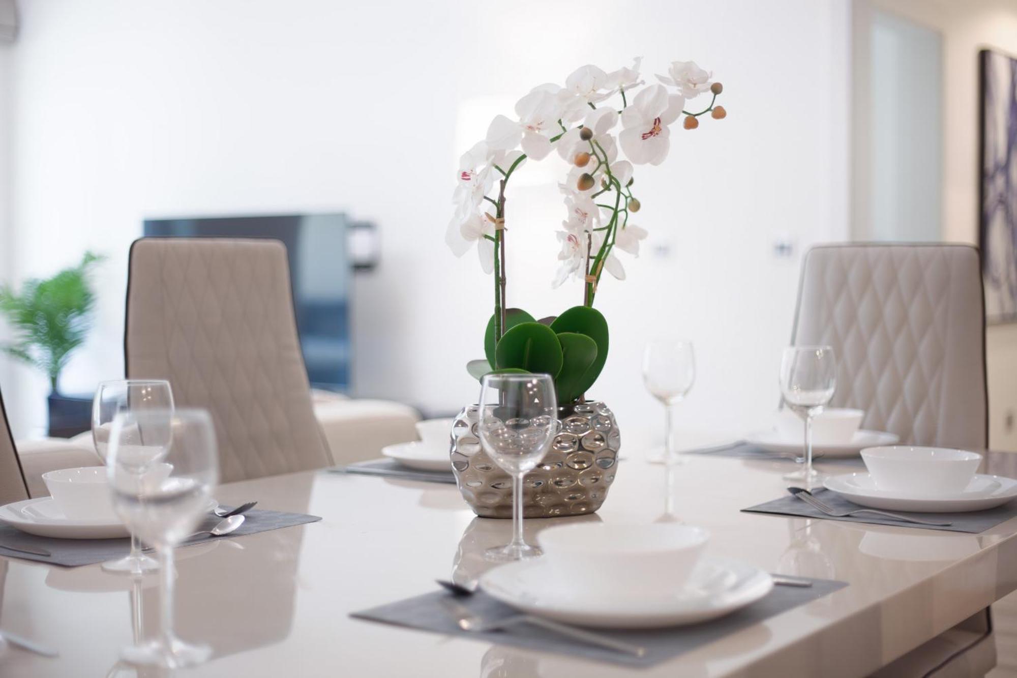 Lux Living On Palm Jumeirah With Pool & Access Apartment *