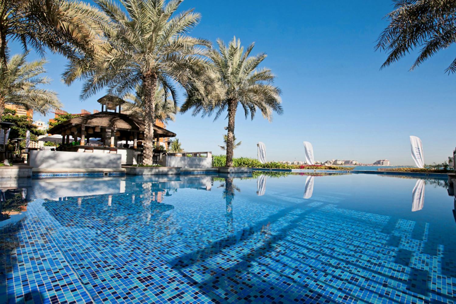 Lux Living On Palm Jumeirah With Pool & Access * Dubai