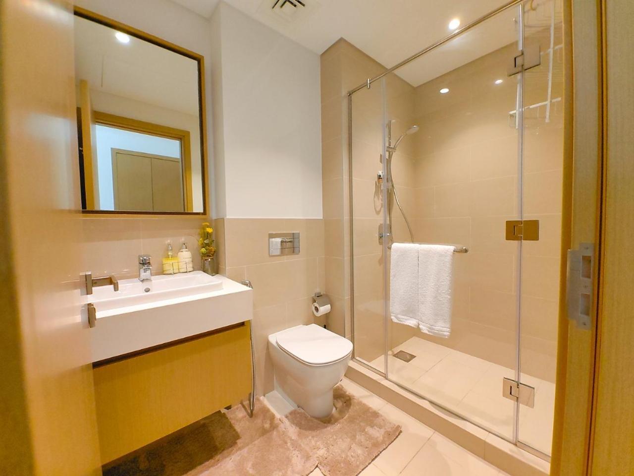 Apartment Creek Harbour Retreat: Luxurious 2-br