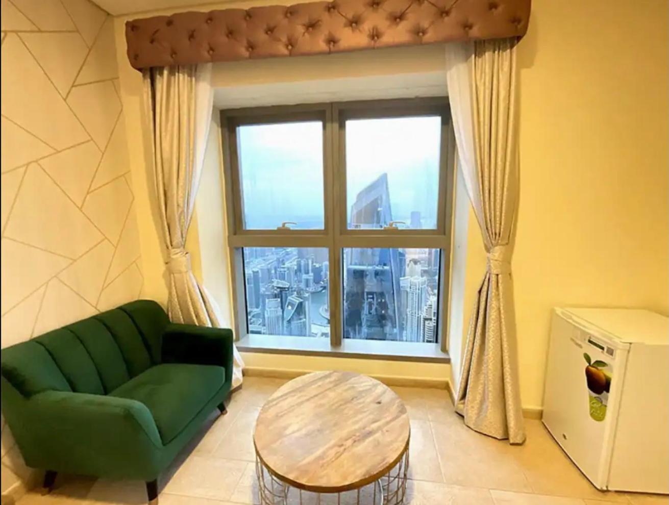 Stunning Marina View! Coliving In Princess Tower Marina Homestay Dubai