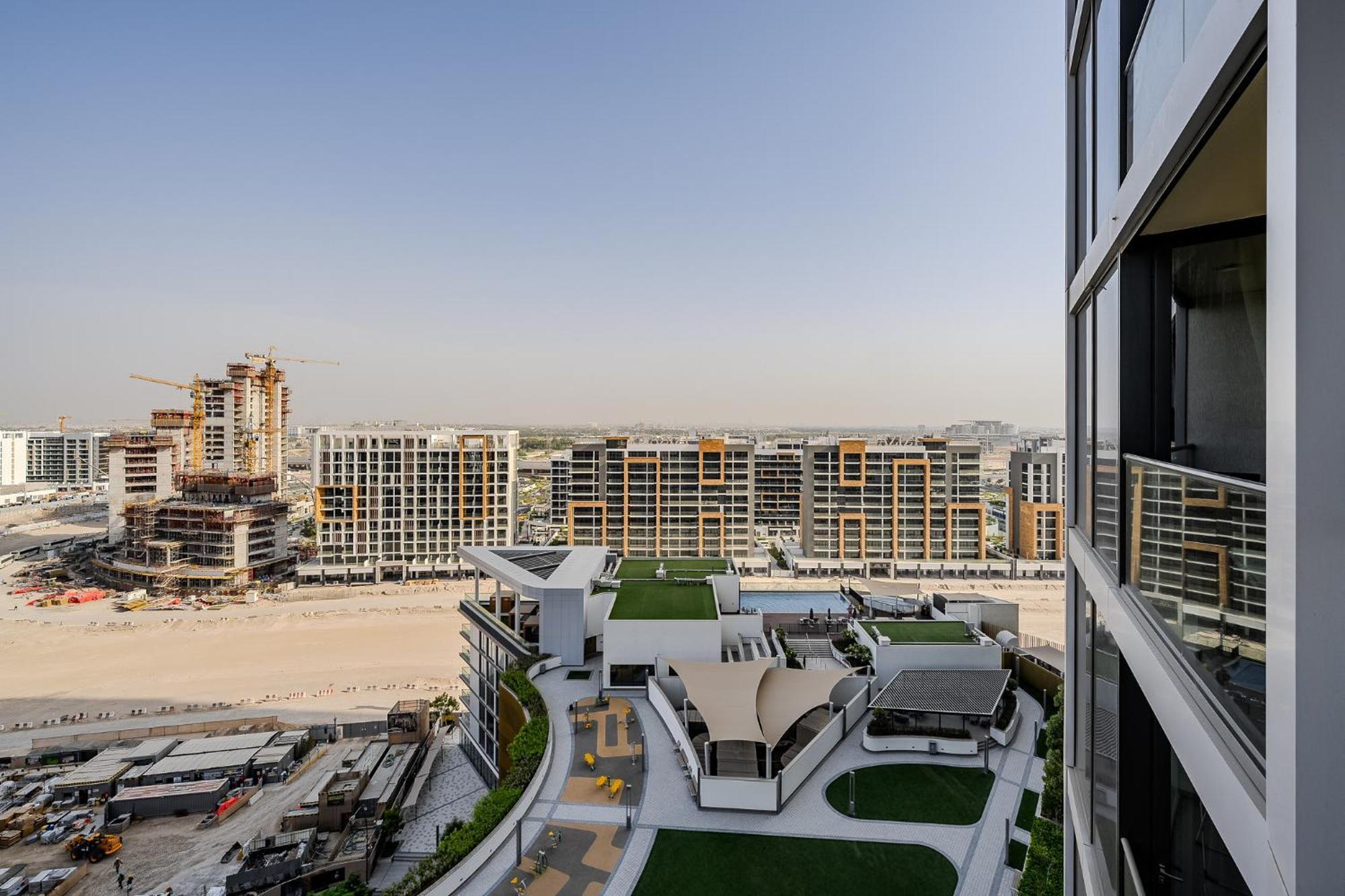 Apartment Stylish 1 Bdr In Sobha Waves