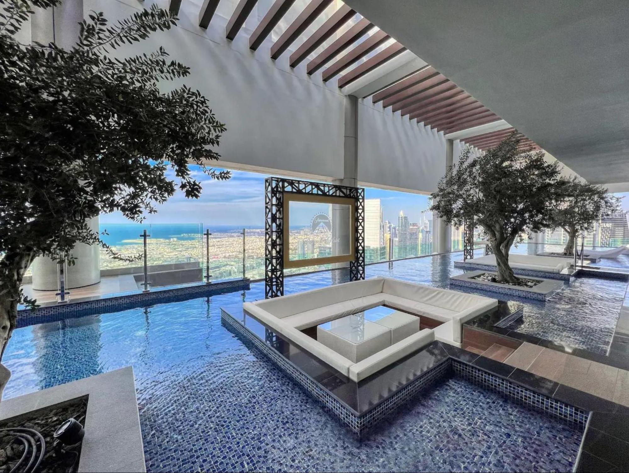 High Floor In 5 Star With Infinity Pool Burj View Gym Sauna Dubai