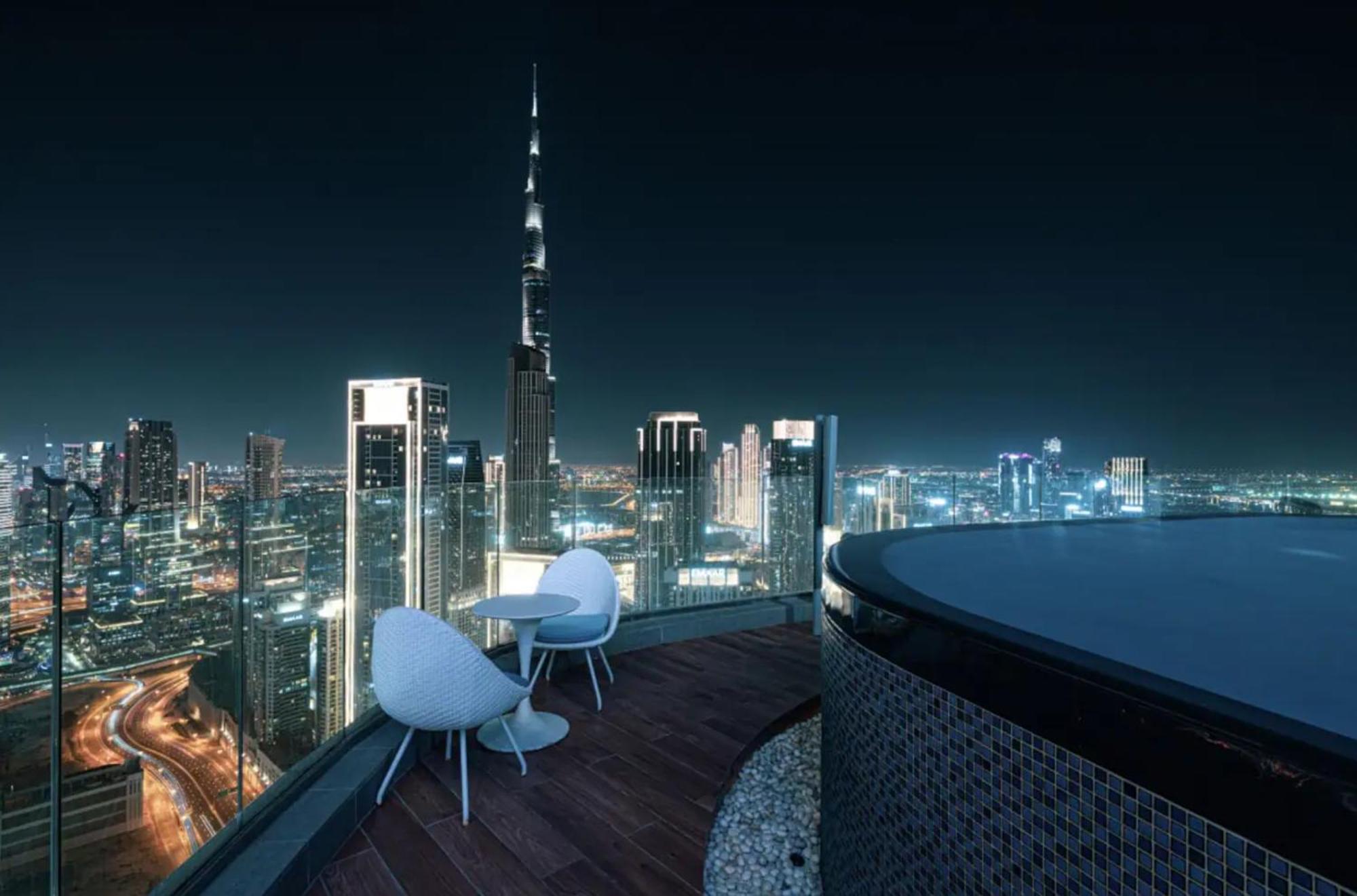 High Floor In 5 Star With Infinity Pool Burj View Gym Sauna