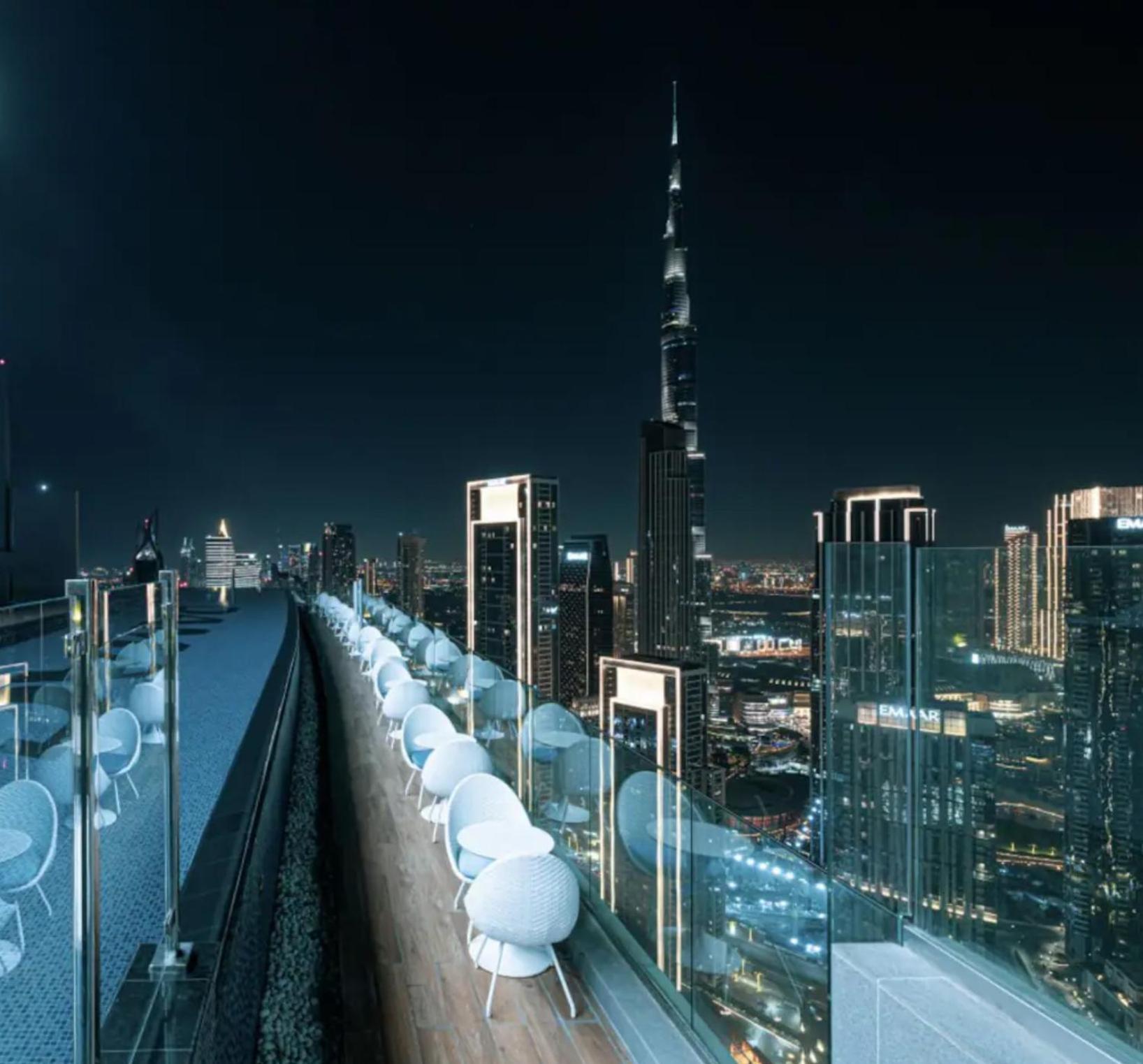 High Floor In 5 Star With Infinity Pool Burj View Gym Sauna Apartment