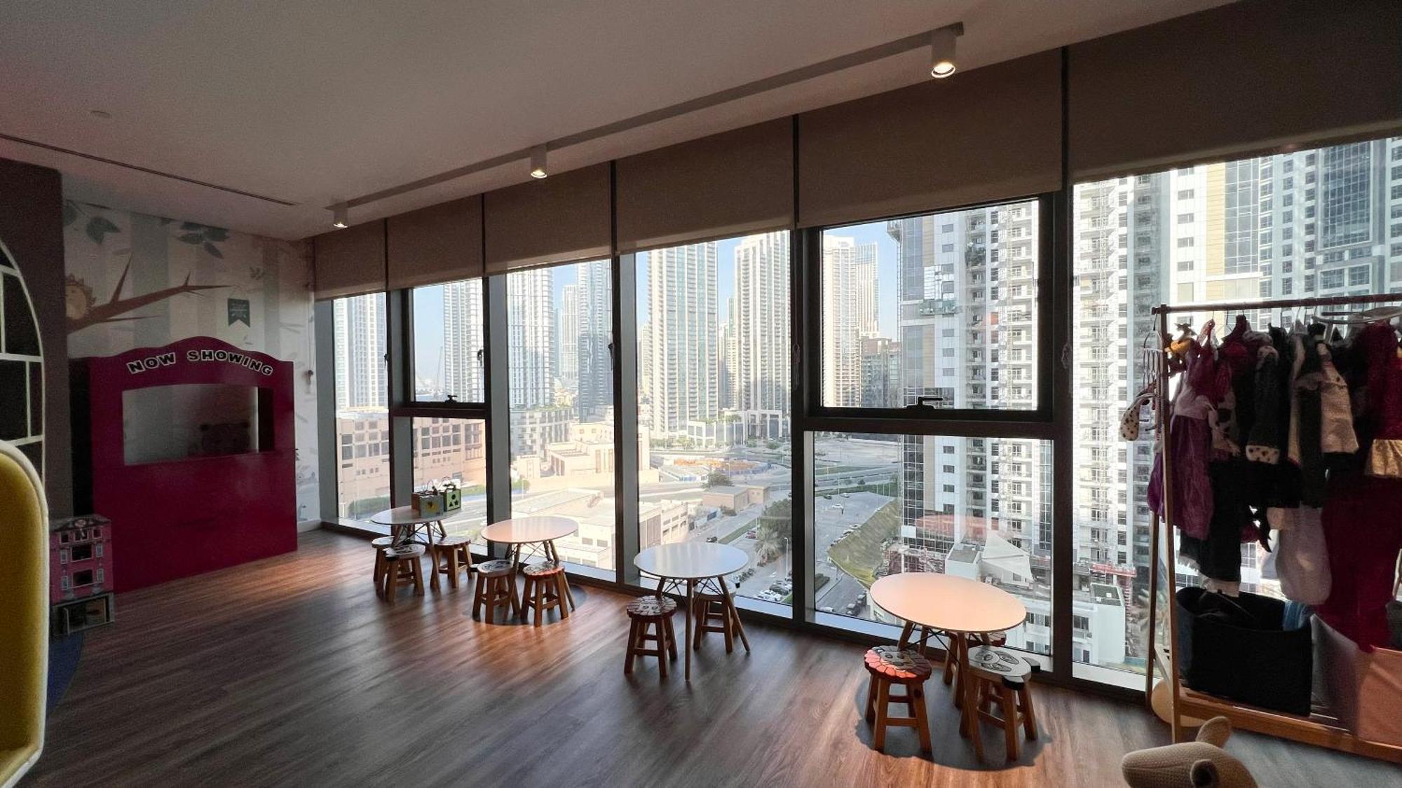 Apartment High Floor In 5 Star With Infinity Pool Burj View Gym Sauna Dubai