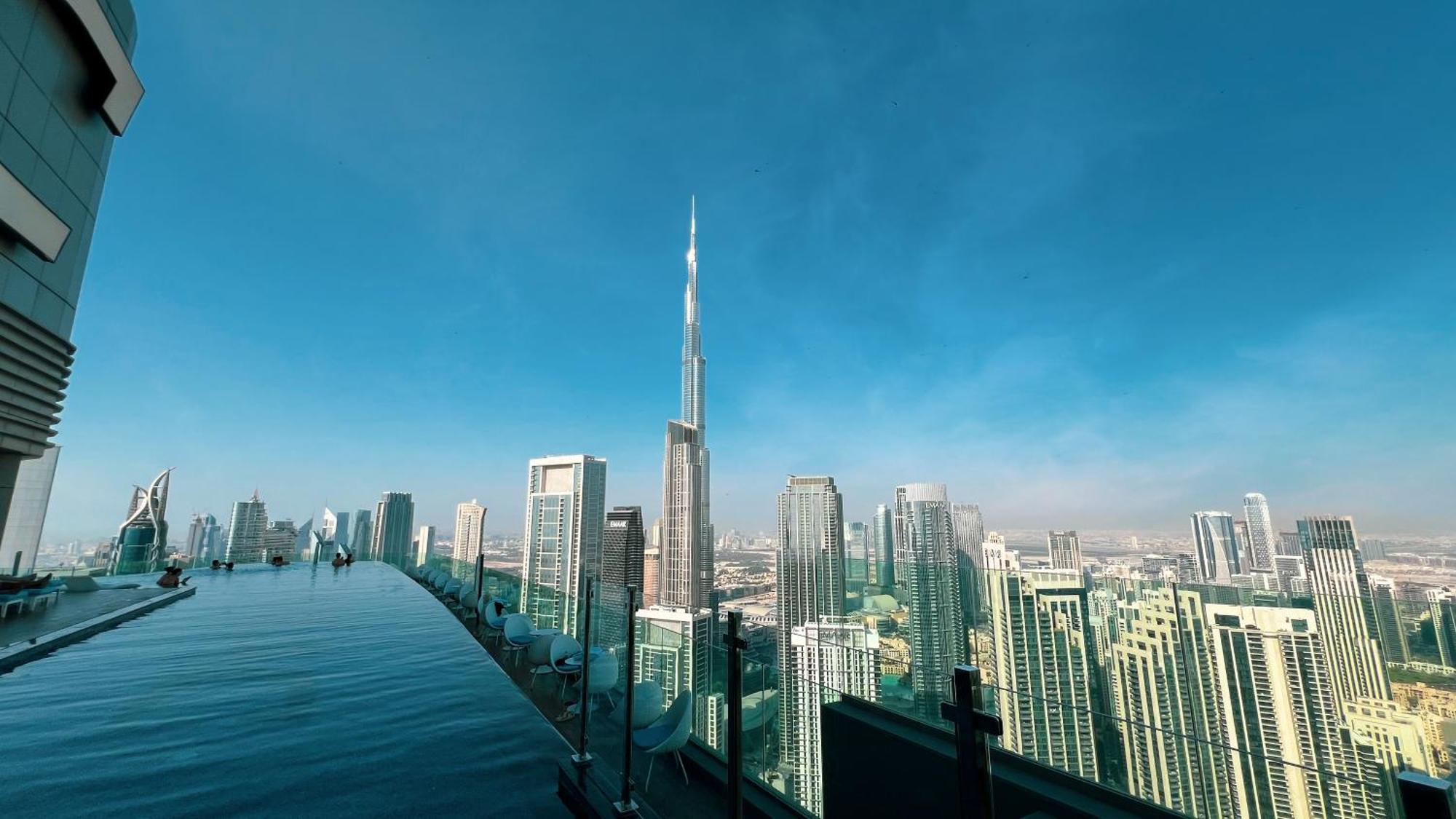 High Floor In 5 Star With Infinity Pool Burj View Gym Sauna Apartment Dubai