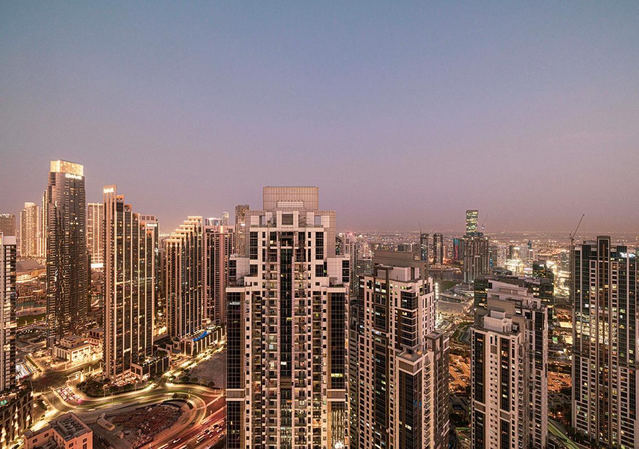 Apartment High Floor In 5 Star With Infinity Pool Burj View Gym Sauna *