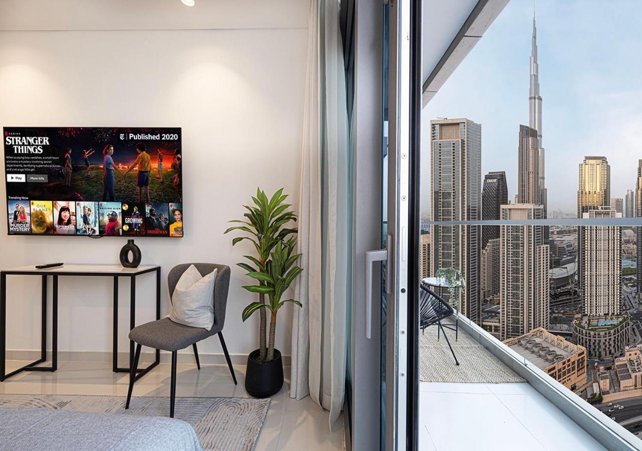 High Floor In 5 Star With Infinity Pool Burj View Gym Sauna Apartment Dubai