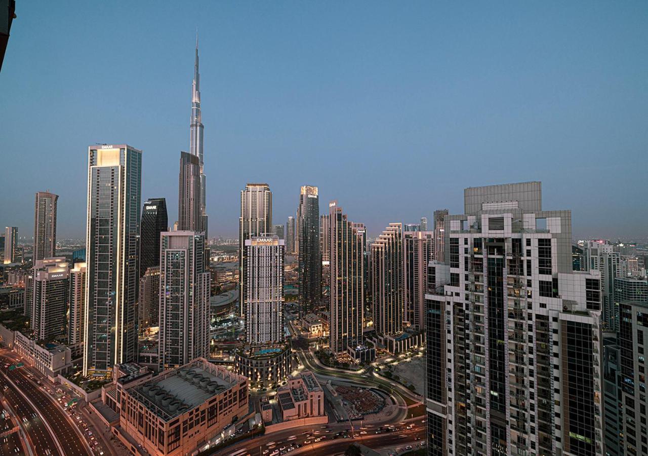 Apartment High Floor In 5 Star With Infinity Pool Burj View Gym Sauna Dubai