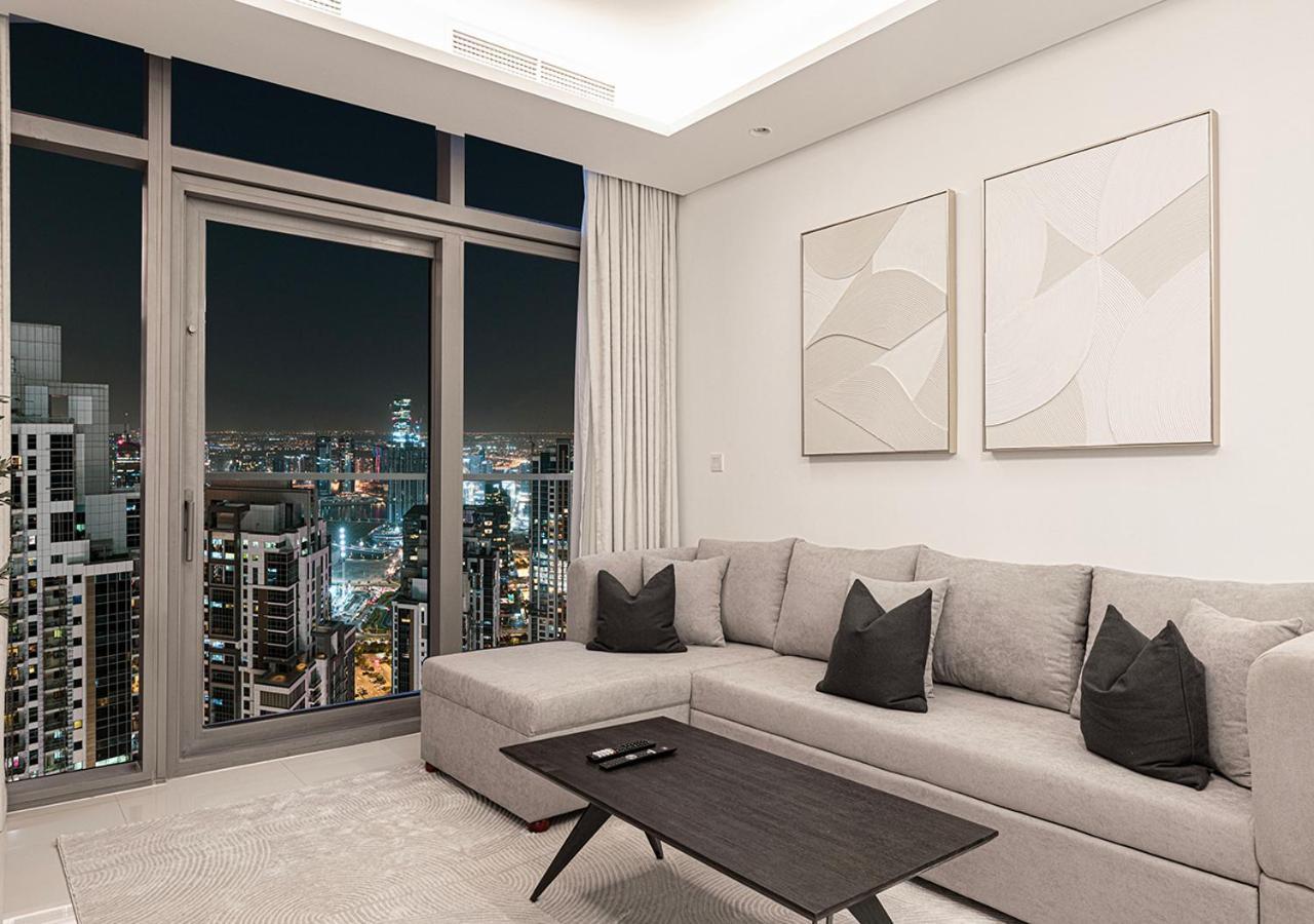 Apartment High Floor In 5 Star With Infinity Pool Burj View Gym Sauna *