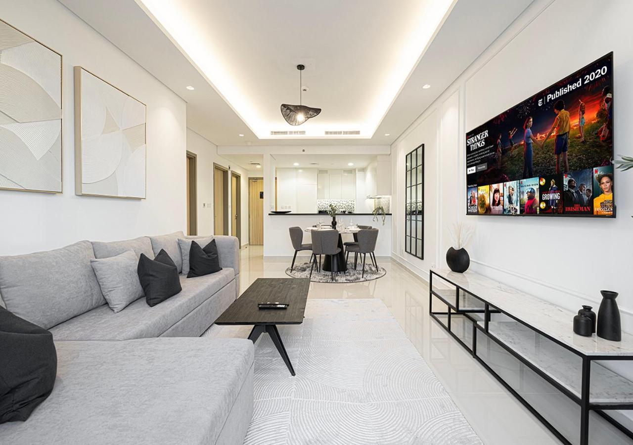 High Floor In 5 Star With Infinity Pool Burj View Gym Sauna Apartment *