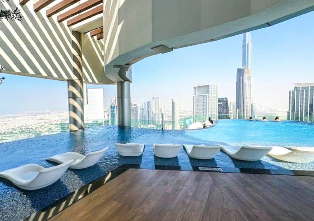 Spectacular Views On The 55th Floor & Infinity Pool Apartment *