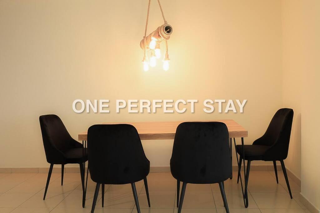 Cozy 2 Bedroom At Jbr Beachfront With Pool And Gym Apartment *