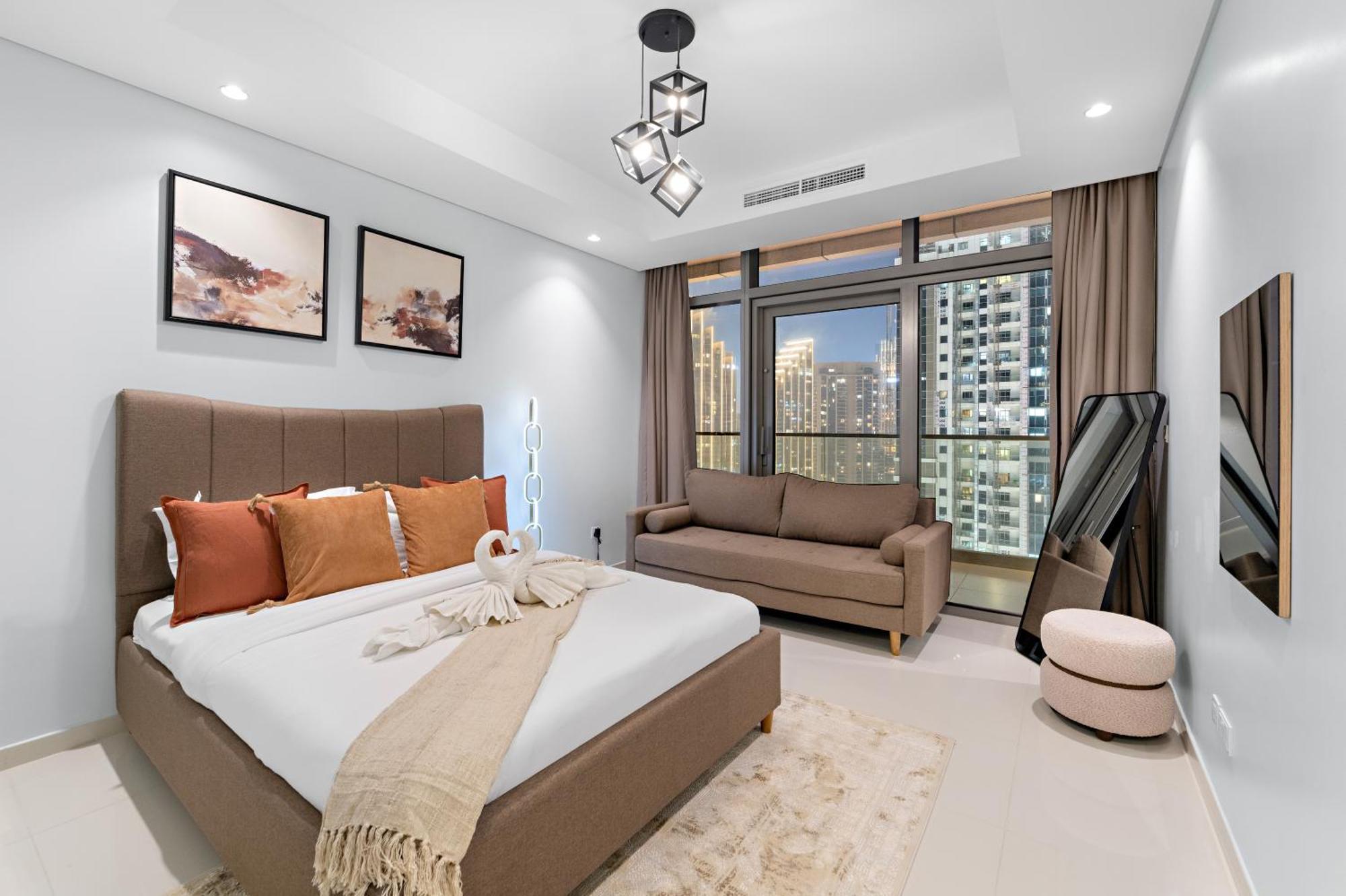 First Class 2br Modern Luxury At Paramount Apartment Dubai