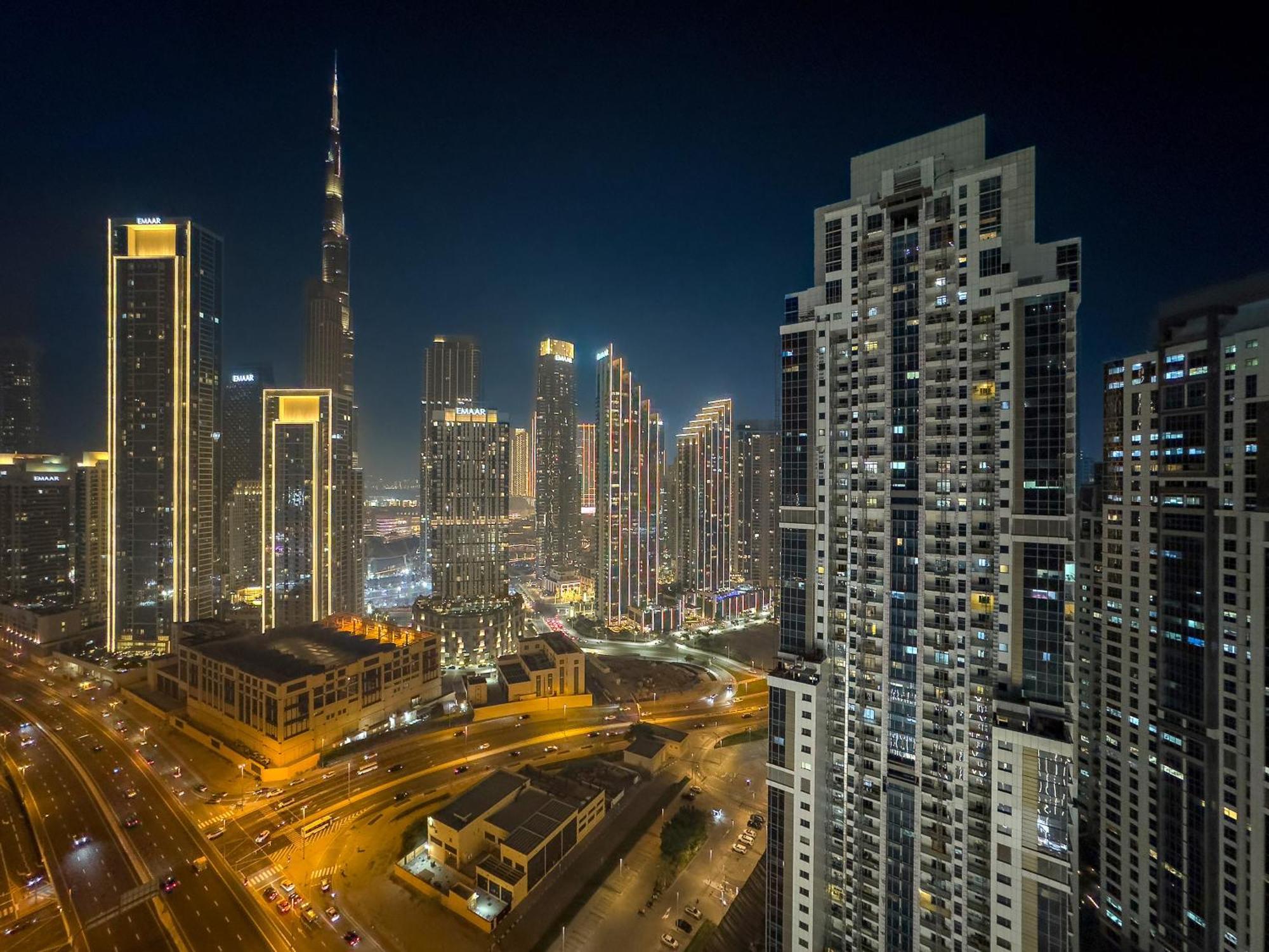 First Class 2br Modern Luxury At Paramount Apartment *